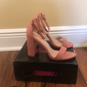 Mauve Shoes